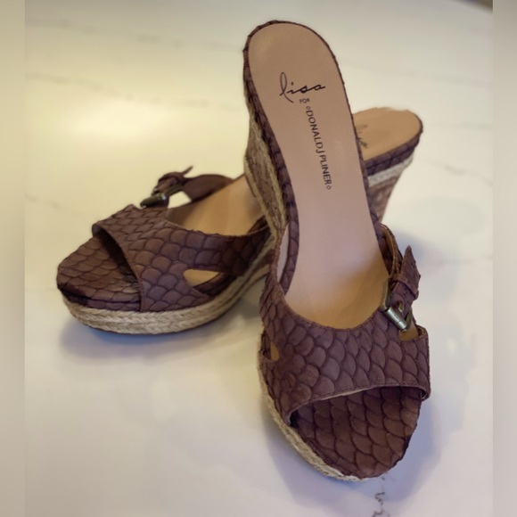 Lisa for David Pliner python and cork wedge size 8.5 - Picture 3 of 8